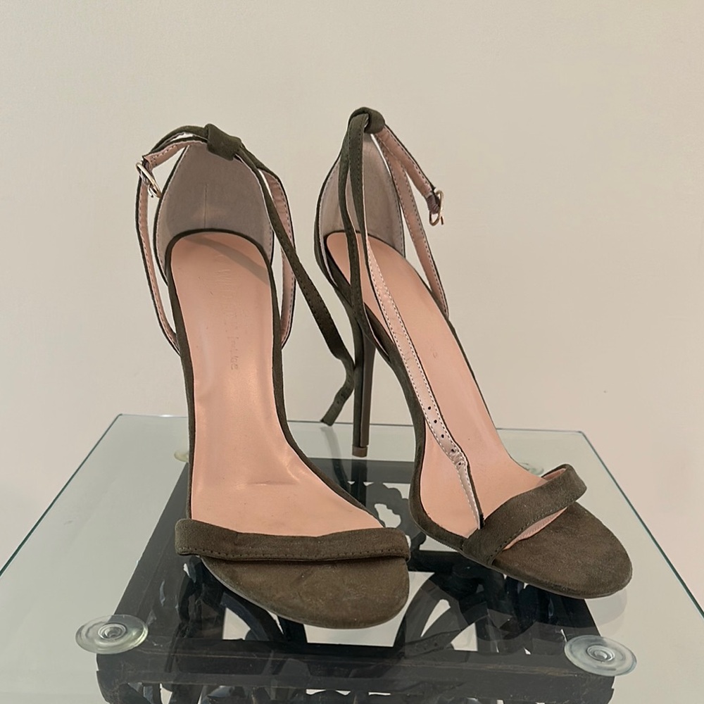Elegant Brown Stiletto Heels